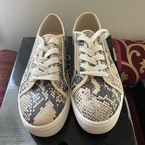 Snakeskin Print Faux Leather Platform Sneaker
